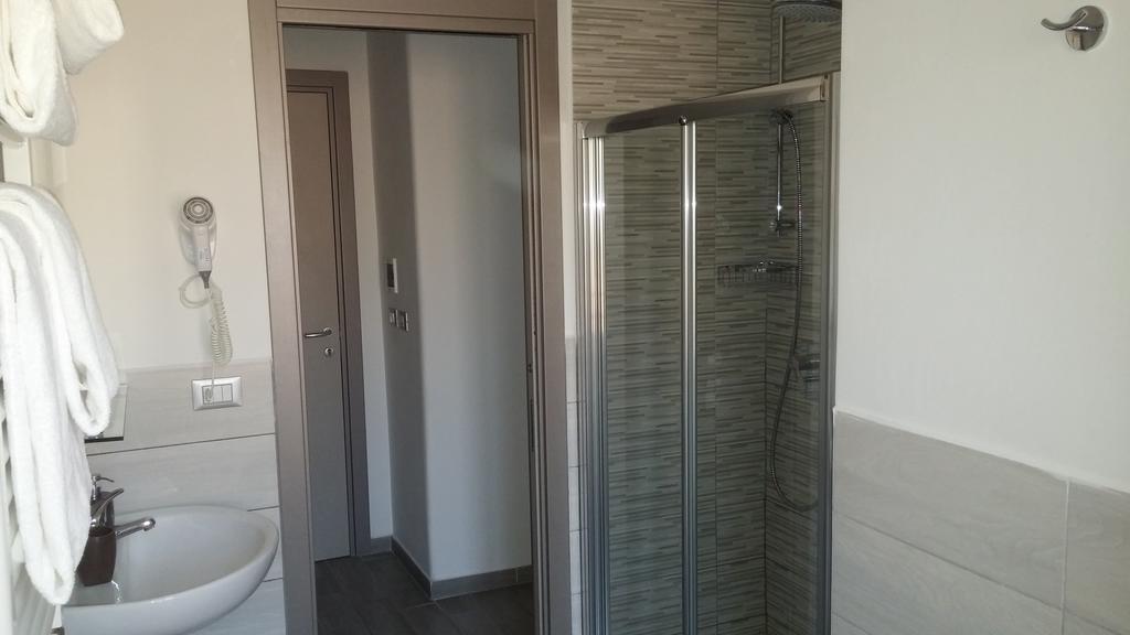 Casa Martinez Roma Ξενοδοχείο Εξωτερικό φωτογραφία